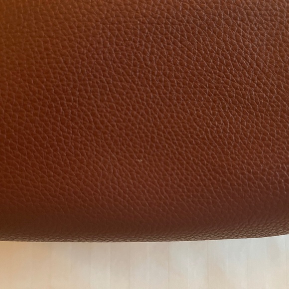 BAGGU Mini Recycled Leather Shoulder Bag - Picture 8 of 11